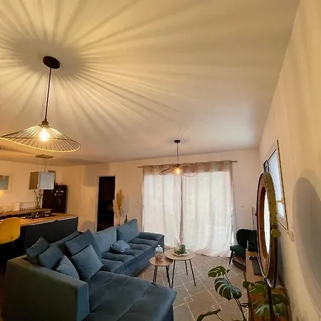 Maison Moderne Cosy Et Lumineuse