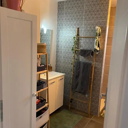 Maison Moderne Cosy Et Lumineuse Holiday home Saint-Christol-les-Ales